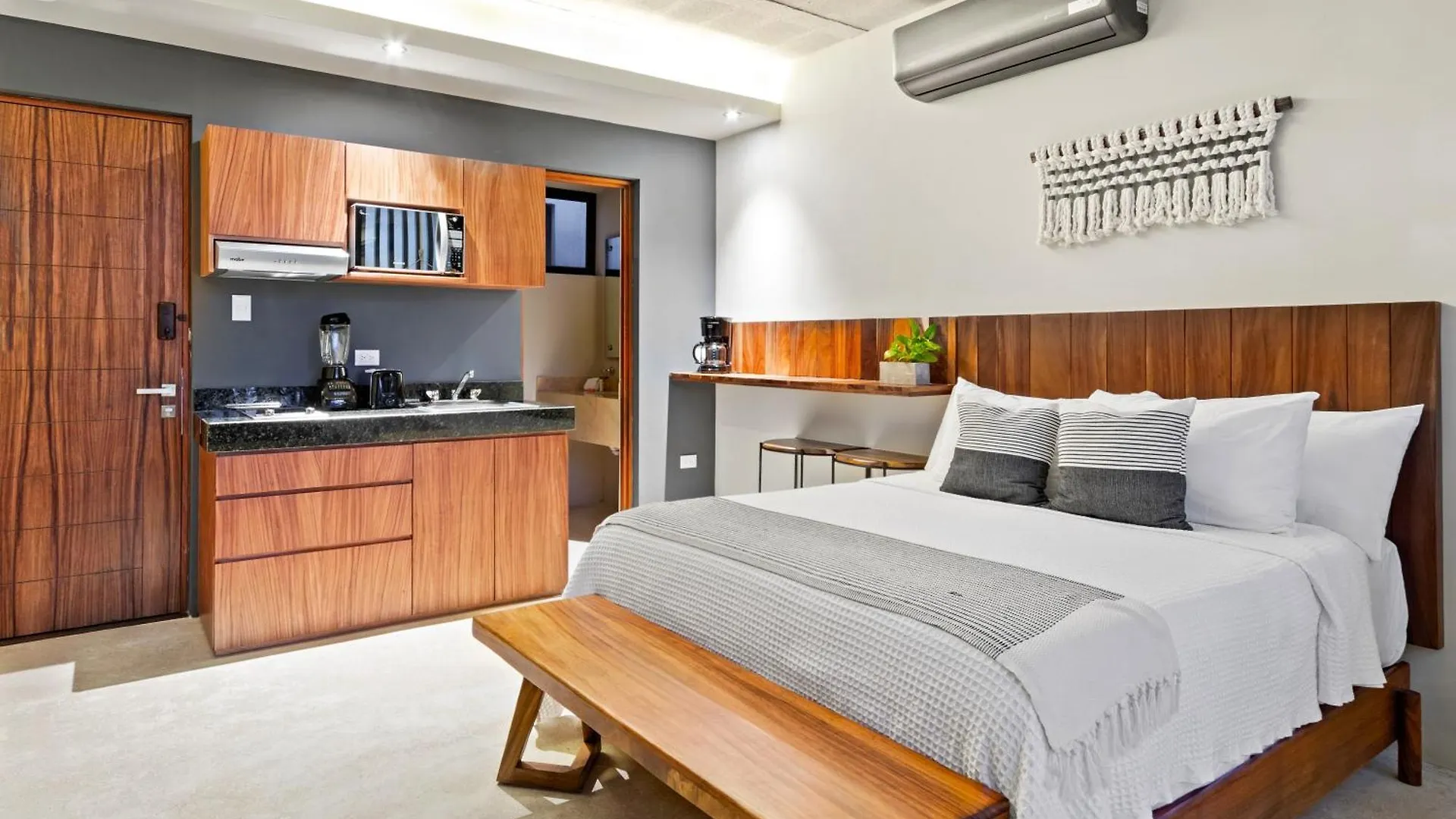 Searena Boutique Condos Playa del Carmen Apartment